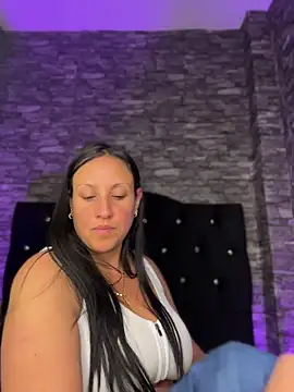 Snapshot of Cloe-Fire chatting on July 9, 2026, 11:09 pm Cloe-Fire online show from July 9, 2026, 11:09 pm