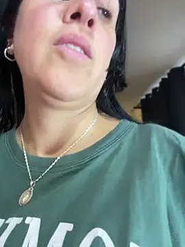 Snapshot of Cloe-Fire chatting on July 15, 2026, 11:04 am Cloe-Fire online show from July 15, 2026, 11:04 am