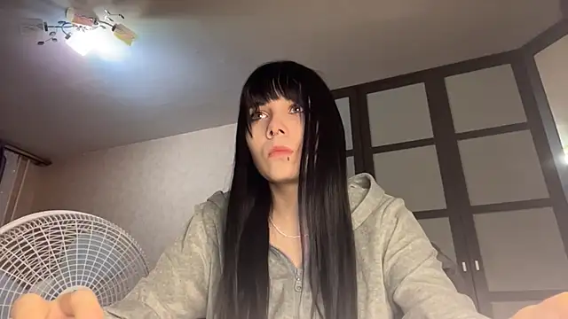 gothicq online show from May 11, 2026, 5:54 pm