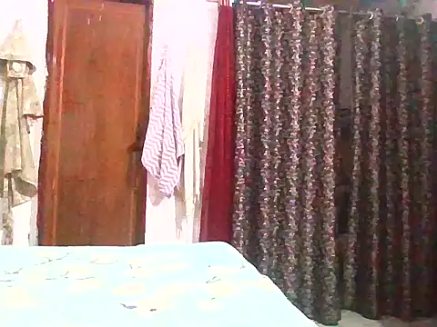 Snapshot of RubinaKhan6 chatting on June 13, 2026, 2:37 pm RubinaKhan6 online show from June 13, 2026, 2:37 pm