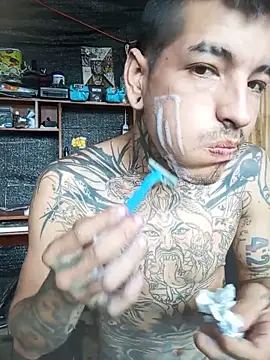 demoni0802 online show from May 17, 2026, 3:41 pm
