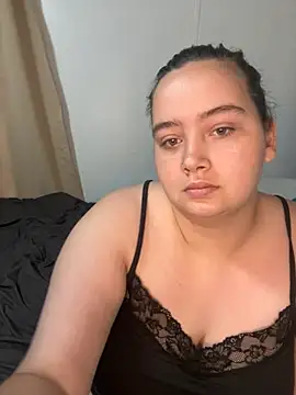 lindakay2 online show from May 4, 2026, 3:19 pm
