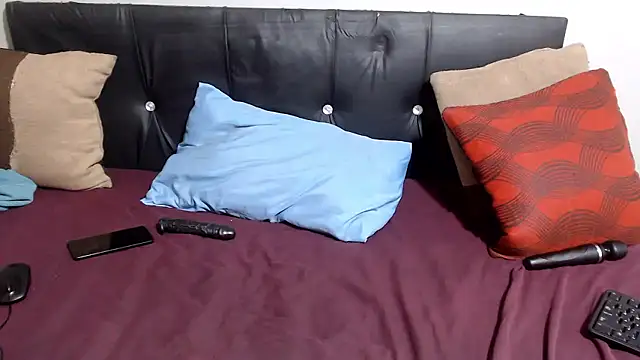 petitekaylaXxx online show from June 7, 2026, 2:54 pm