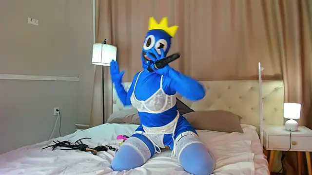 Nikki Mi1k online show from June 6, 2026, 9:47 am