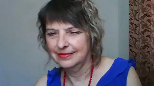 Snapshot of ElizabethGorden chatting on May 16, 2026, 10:01 am ElizabethGorden online show from May 16, 2026, 10:01 am
