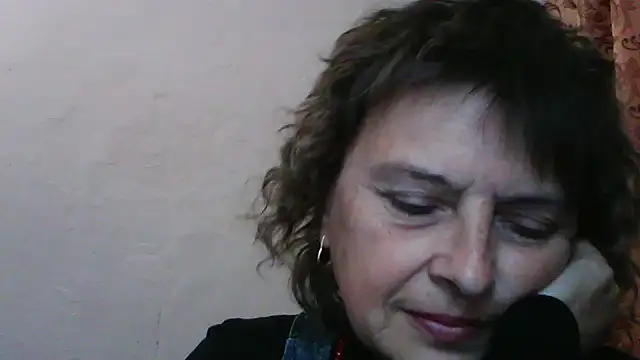 Snapshot of ElizabethGorden chatting on June 3, 2026, 2:33 pm ElizabethGorden online show from June 3, 2026, 2:33 pm