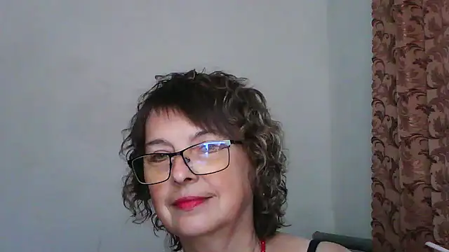 Snapshot of ElizabethGorden chatting on June 10, 2026, 10:47 am ElizabethGorden online show from June 10, 2026, 10:47 am