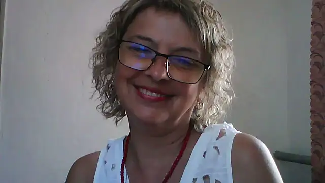 ElizabethGorden online show from June 28, 2026, 7:14 am