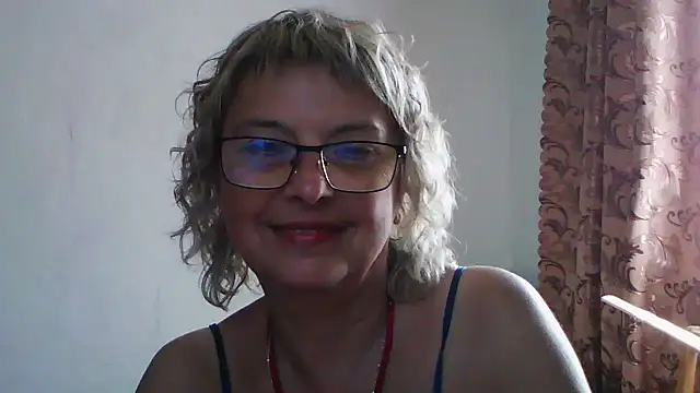 ElizabethGorden online show from July 17, 2026, 6:31 am