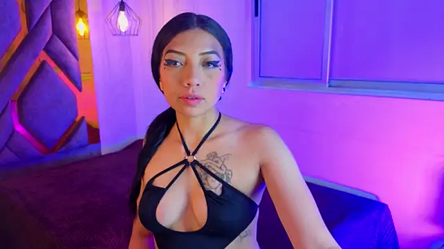 Ey Im simone  online show from June 1, 2026, 12:29 pm