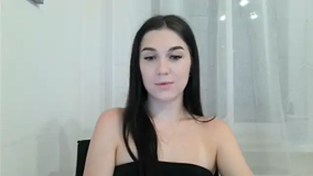 Snapshot of Katiee_Foxi chatting on July 28, 2026, 8:12 pm Katiee Foxi online show from July 28, 2026, 8:12 pm