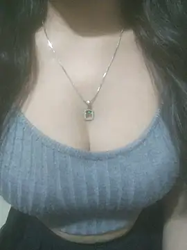 Snapshot of Rosy-Girll chatting on June 17, 2026, 6:38 am Rosy-Girll online show from June 17, 2026, 6:38 am