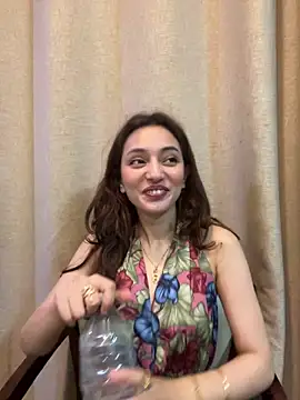 Snapshot of Lilywant chatting on June 2, 2026, 4:31 pm Lilywant online show from June 2, 2026, 4:31 pm