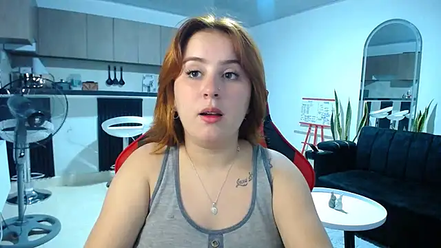 Snapshot of sweet_bella_29 chatting on June 30, 2026, 3:40 am sweet bella 29 online show from June 30, 2026, 3:40 am