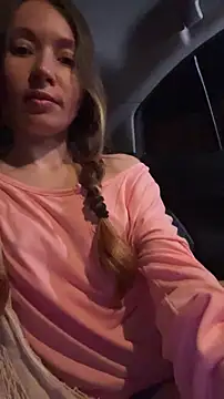 Mini girl do it better online show from May 27, 2026, 4:37 pm