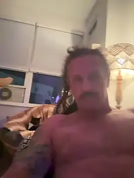 Snapshot of DreadlockDerek chatting on May 8, 2026, 1:44 am DreadlockDerek online show from May 8, 2026, 1:44 am