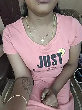 Snapshot of Tamil__Thara003 chatting on July 31, 2026, 4:06 pm Tamil Thara003 online show from July 31, 2026, 4:06 pm