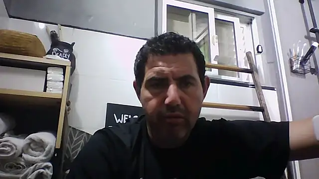 delicious big cock online show from May 17, 2026, 10:17 pm