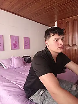 Wildseductor1 online show from June 28, 2026, 8:59 pm