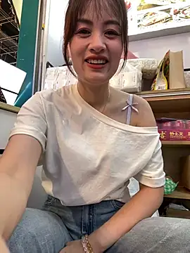 Snapshot of huihui_520 chatting on July 26, 2026, 2:53 am huihui 520 online show from July 26, 2026, 2:53 am