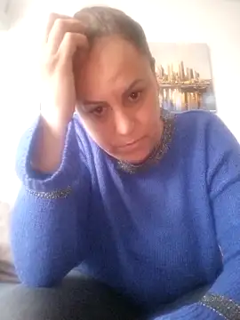 Sanela290590 online show from May 7, 2026, 9:47 am
