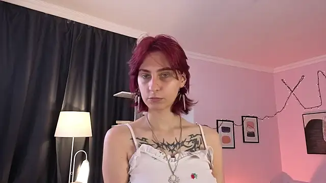 Snapshot of Cruela_Bena chatting on June 25, 2026, 3:05 pm Cruela Bena online show from June 25, 2026, 3:05 pm