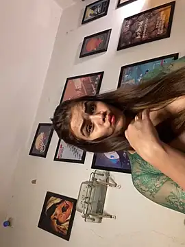Snapshot of Leena_singh chatting on June 19, 2026, 5:50 pm Leena singh online show from June 19, 2026, 5:50 pm