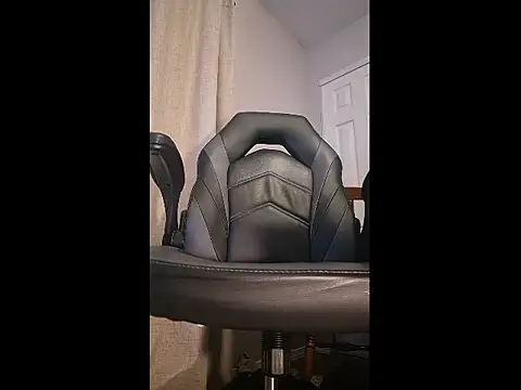 Huew-G-Rection online show from May 14, 2026, 12:01 pm