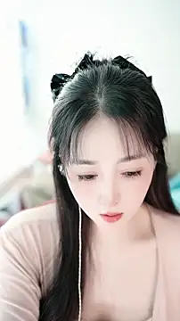 singer-wenwan online show from June 9, 2026, 10:16 am