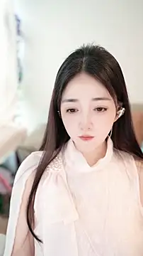 singer-wenwan online show from June 10, 2026, 10:14 am