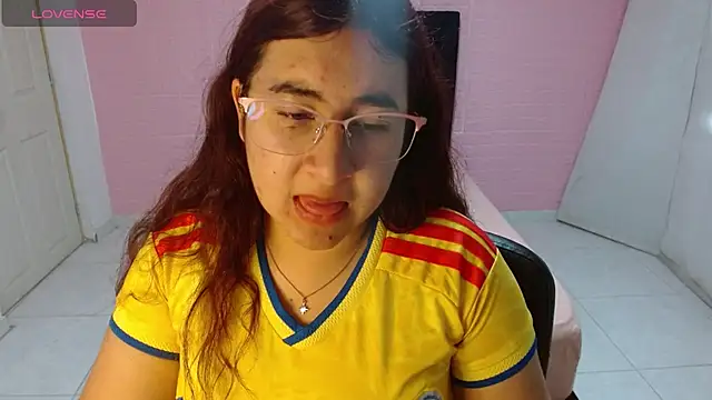 celeste16092020 online show from July 3, 2026, 1:50 pm