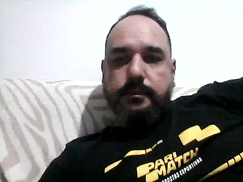 Snapshot of stallony chatting on July 15, 2026, 9:53 pm stallony online show from July 15, 2026, 9:53 pm