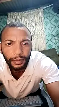 Camodick online show from February 6, 2025, 10:00 pm