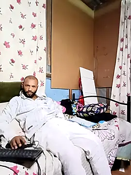 Camodick online show from October 3, 2025, 9:12 pm