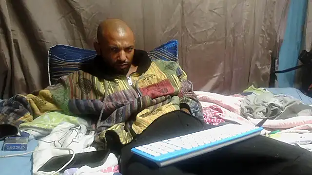 Camodick online show from April 20, 2026, 10:55 pm