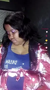 Snapshot of ChubbyMidgetxxx19 chatting on June 26, 2026, 8:57 pm ChubbyMidgetxxx19 online show from June 26, 2026, 8:57 pm