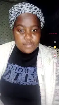 Snapshot of ChubbyMidgetxxx19 chatting on July 30, 2026, 7:35 pm ChubbyMidgetxxx19 online show from July 30, 2026, 7:35 pm