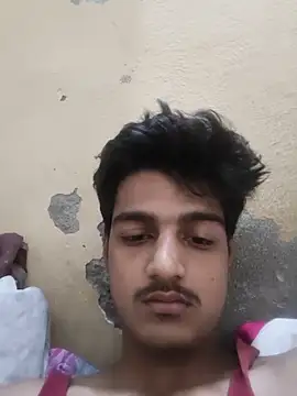 Snapshot of your_shezada chatting on June 3, 2026, 4:59 am your shezada online show from June 3, 2026, 4:59 am