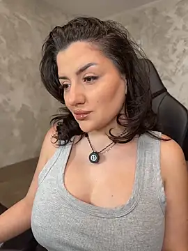 Snapshot of SophiePale chatting on February 22, 2026, 12:47 pm SophiePale online show from February 22, 2026, 12:47 pm