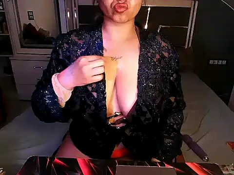 Snapshot of MISS_CUTY_ chatting on June 4, 2026, 4:46 pm MISS CUTY online show from June 4, 2026, 4:46 pm