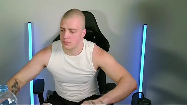 Bigbaald online show from June 13, 2026, 3:04 am