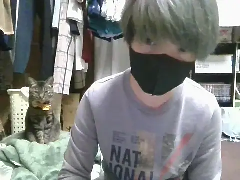 kazupan22 online show from June 9, 2026, 2:28 pm