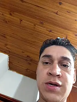 Snapshot of Noah_Smith3 chatting on May 22, 2026, 5:18 pm Noah Smith3 online show from May 22, 2026, 5:18 pm