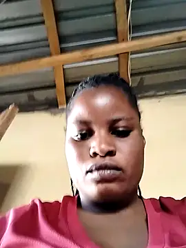 Snapshot of JuicyHoney_01 chatting on August 5, 2026, 10:51 am JuicyHoney 01 online show from August 5, 2026, 10:51 am