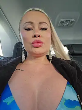 MILFBARBY online show from April 18, 2026, 7:01 am