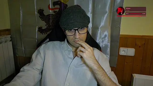 Snapshot of zadrotx chatting on June 12, 2026, 9:35 pm zadrotx online show from June 12, 2026, 9:35 pm