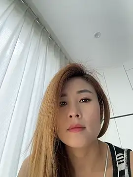 okgirl 23 online show from June 11, 2026, 4:21 am