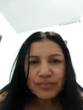 Snapshot of Casandra_inthemorning chatting on May 14, 2026, 4:41 am Casandra inthemorning online show from May 14, 2026, 4:41 am