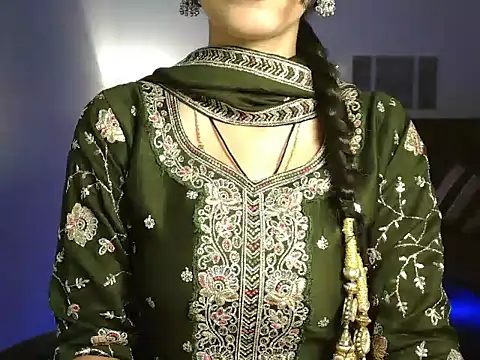 Snapshot of Moksha_ chatting on June 21, 2026, 12:52 pm Moksha online show from June 21, 2026, 12:52 pm
