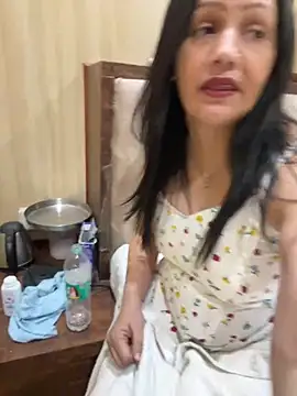 simmy14321 online show from July 19, 2026, 5:16 pm